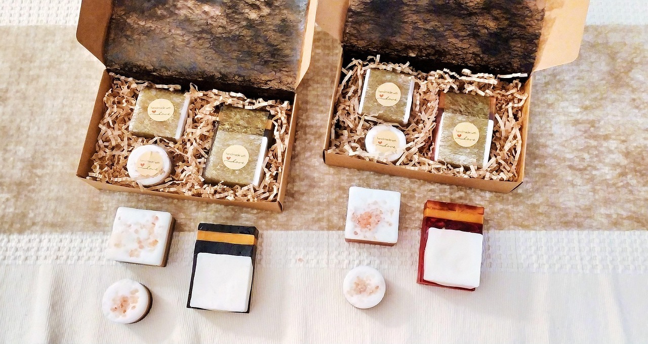 caja regalo, jabones artesanales, jabones hechos a mano, edición limitada, gift, edition, soaps, limited, craft, box, made, hand, brown gift, brown soap, brown box, jabones artesanales, jabones artesanales, jabones artesanales, jabones artesanales, jabones artesanales, brown soap